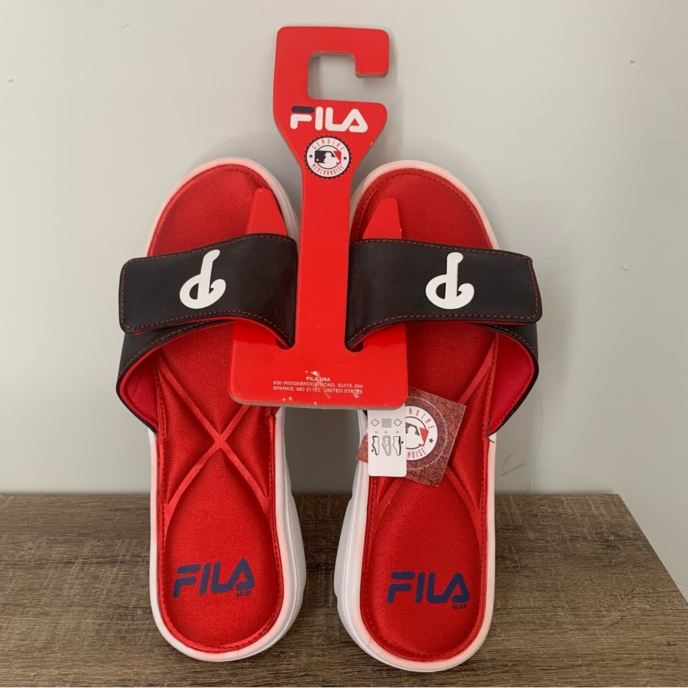 Women’s 9 FILA HUDSON Genuine MLB  PHILADELPHIA PHILLIES Memory Foam Slides NEW